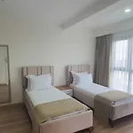 Отель Petra Port 4*