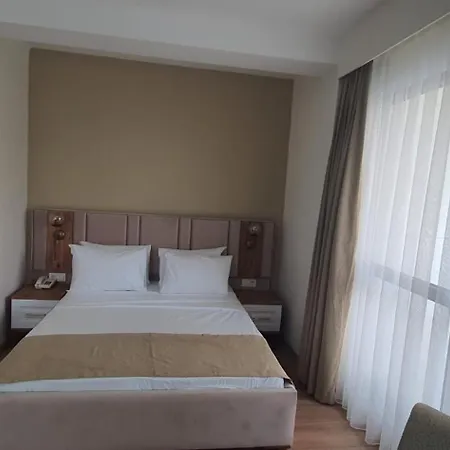 Petra Port Szálloda 4*